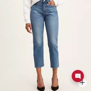 Levi’s jeans wedgie size 28 women’s